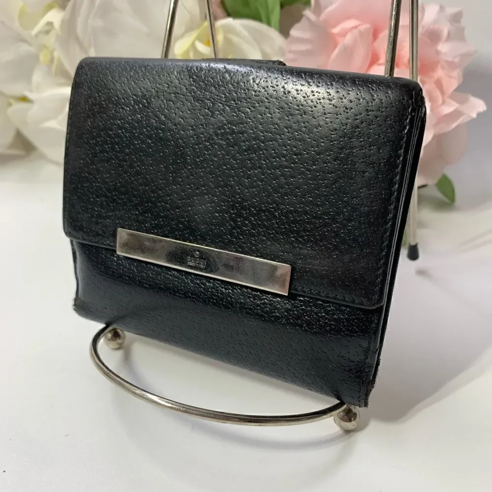 Authentic GUCCI Leather Compact Wallet - Picture 3 of 13